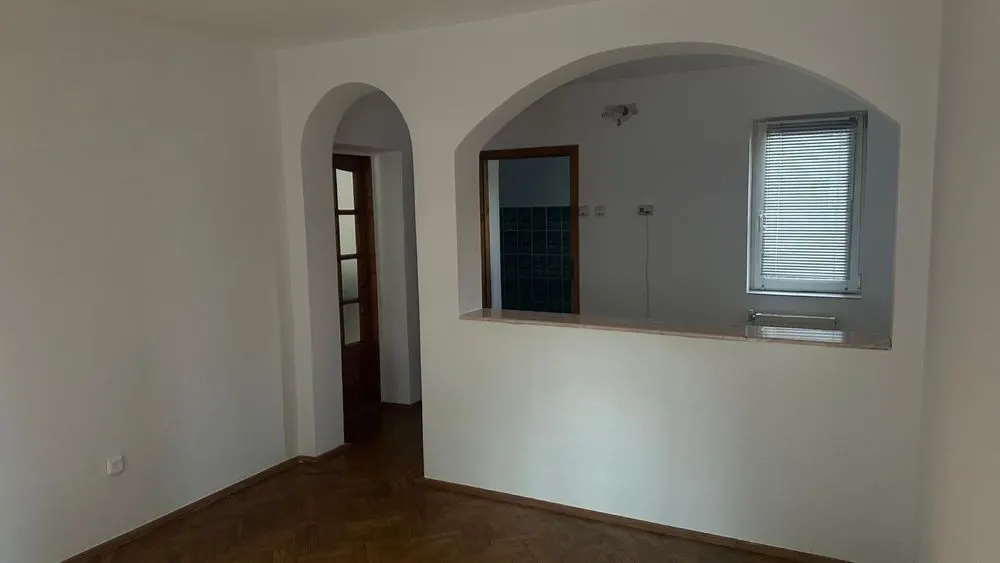 Apartament 3 camere Satu Mare - poza 1