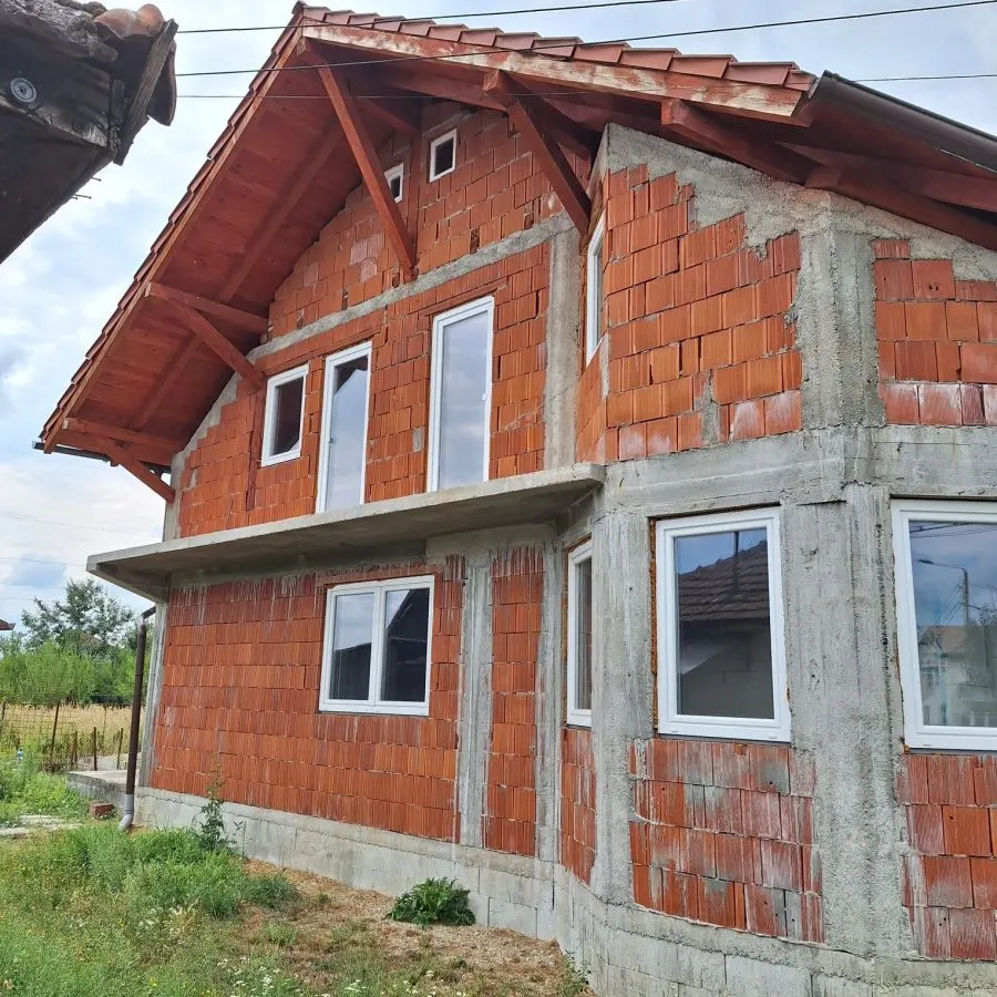 Casă 4 camere Satu Mare - poza 1