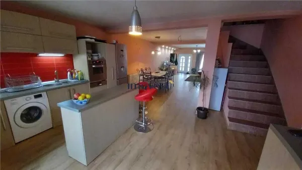Casă 3 camere Satu Mare - poza 1