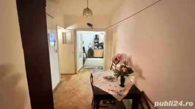 BRASADAS vinde ap 3 cam etaj 1/4 Careiului. - Satu Mare