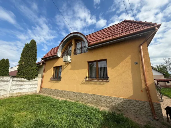 Casă 4 camere Satu Mare - poza 2