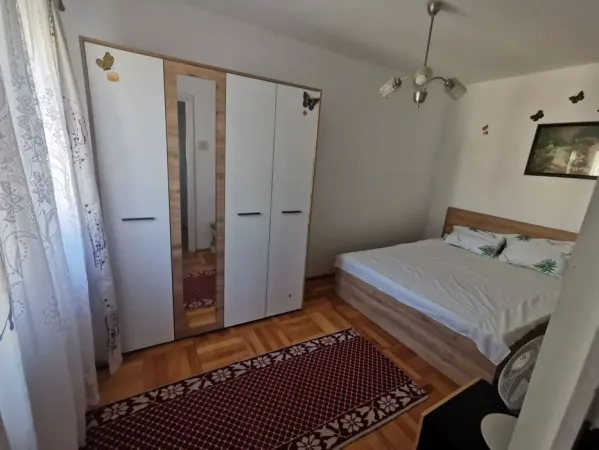 Apartament 3 camere Arad - poza 1
