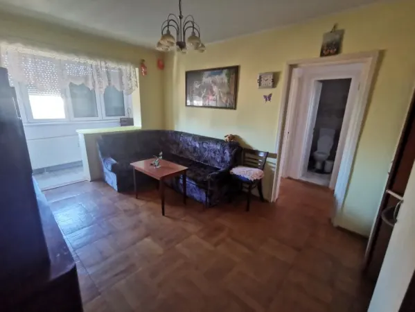 Apartament 3 camere Arad - poza 2