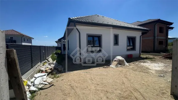 Casă 4 camere Cristian - poza 12