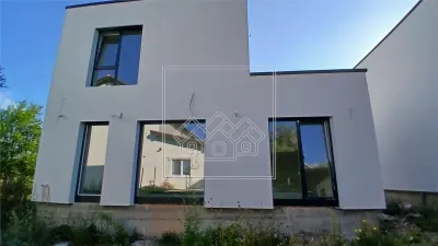 Casa de vânzare în Strand, Sibiu, 108 mp, curte 240 mp - Sibiu