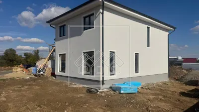 Casă 4 camere Cristian - poza 2