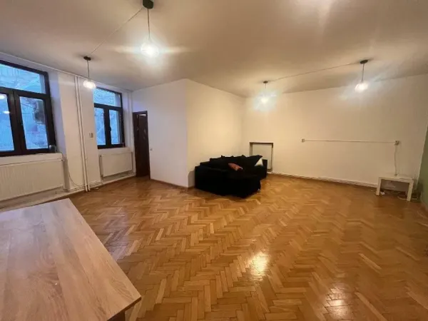 Apartament 4 camere București - poza 1