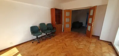 Apartament 4 camere București - poza 2