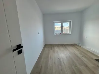 Apartament 3 camere Șelimbăr - poza 2