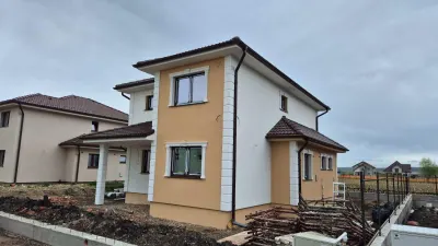 Casa 118 mp, 4 dormitoare si teren 340 mp - Sura Mica - Sura Mica