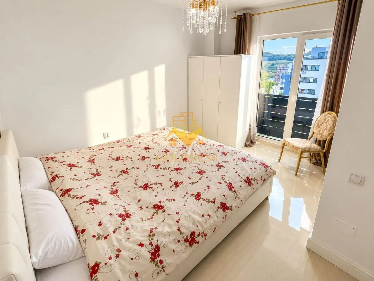 Apartament 3 camere Baciu - poza 1