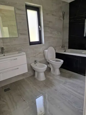 Casă 4 camere Iași - poza 5