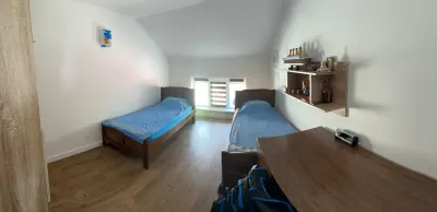 Apartament 3 camere Miroslava - poza 2