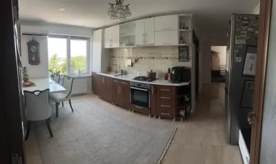 Apartament 3 camere Miroslava - poza 3