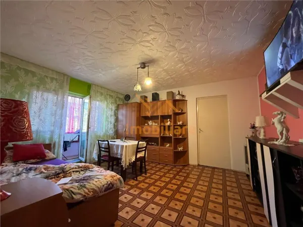 Apartament 2 camere Oradea - poza 2