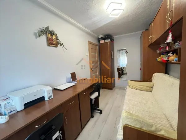 Apartament 2 camere Oradea - poza 3