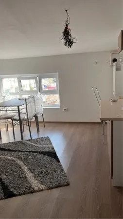 Casă 3 camere București - poza 1