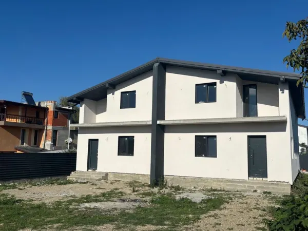 Casă 4 camere București - poza 1