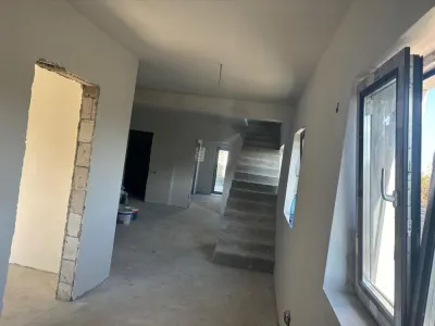 Casă 4 camere București - poza 3