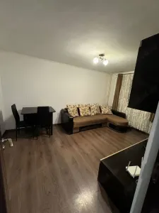 inchiriez apartament 2 camere zona Politehnica, langa metrou Lujerului - Bucuresti