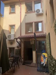 Casă București - poza 2