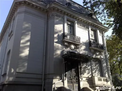 BRASADAS vinde vila cu 16 camere in zona ROMANA. - Bucuresti