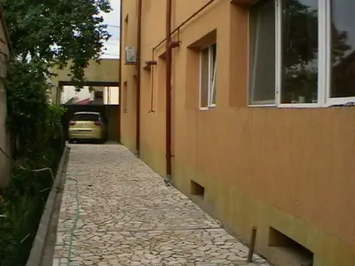Casă 15 camere București - poza 3