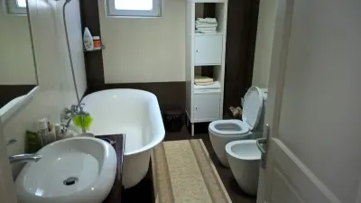 Casă 15 camere București - poza 4