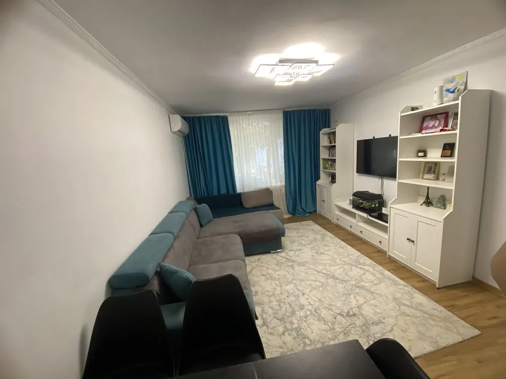 Apartament 3 camere București - poza 1