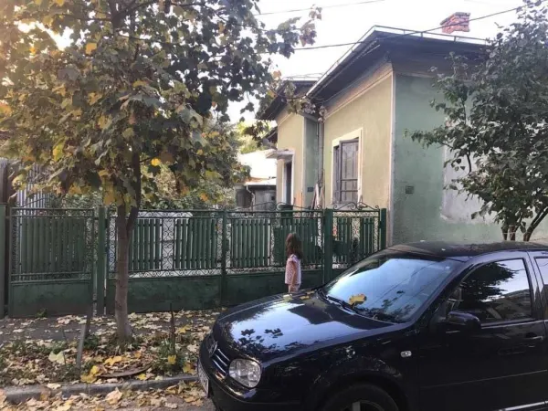 Casă 4 camere București - poza 1