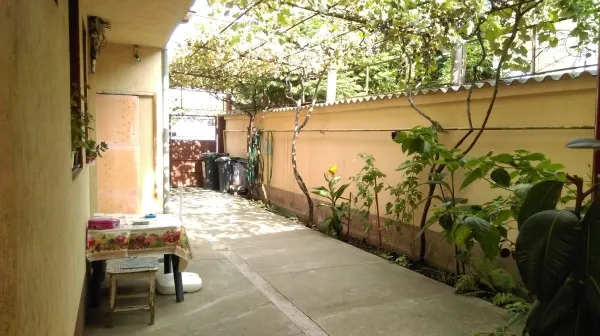 Casă 10 camere București - poza 2