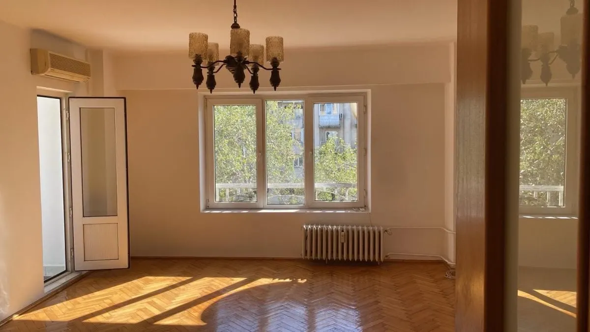 Apartament 3 camere București - poza 1