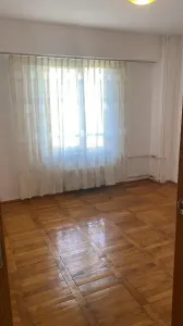 Apartament 3 camere București - poza 2