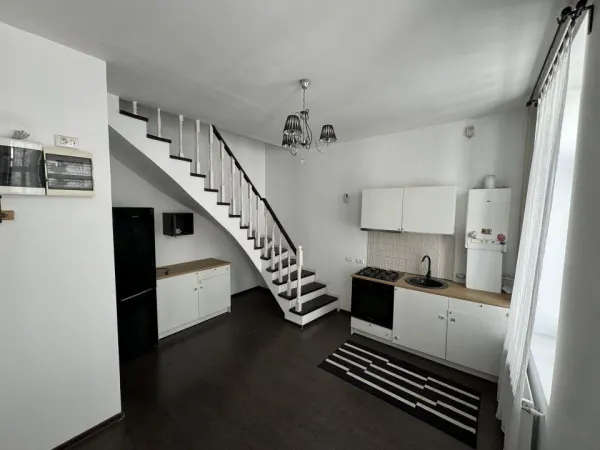 Apartament 3 camere București - poza 1
