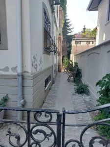 Casă București - poza 2