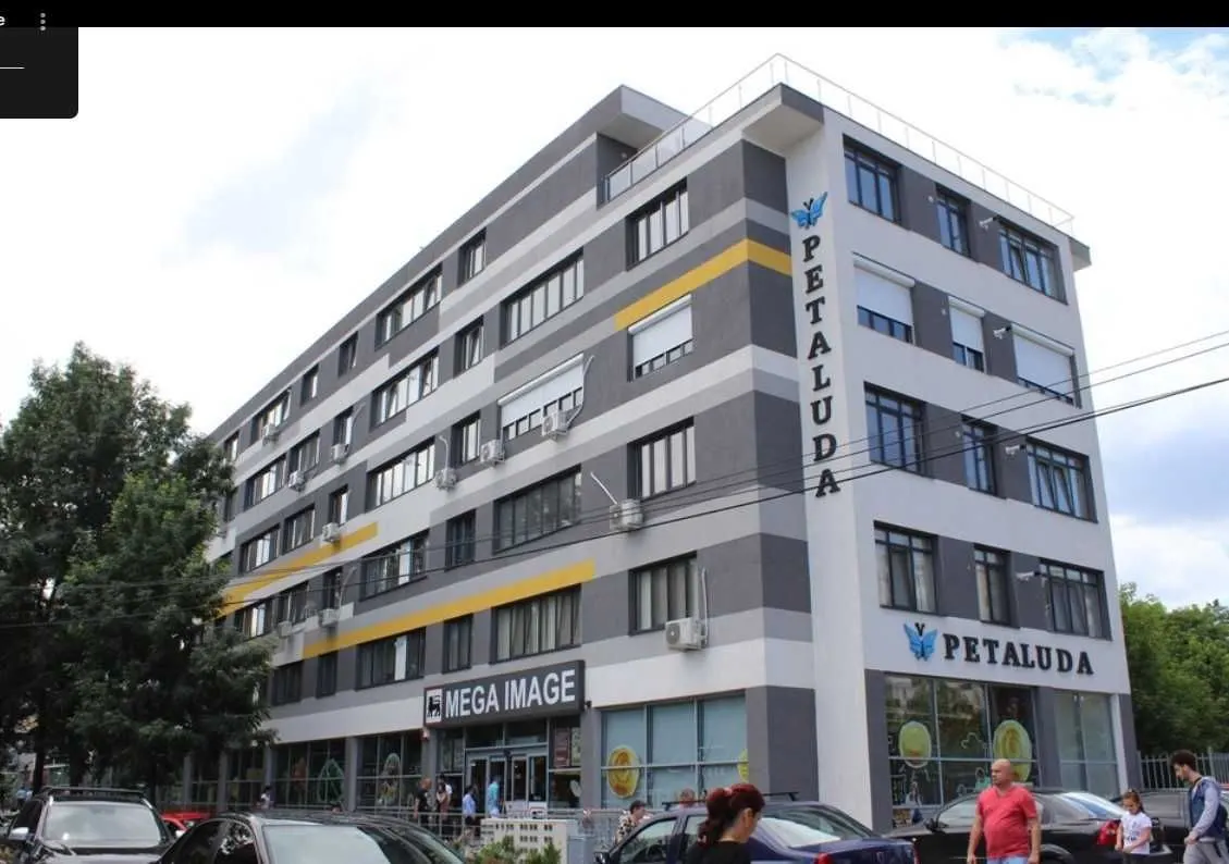 Apartament 3 camere București - poza 1
