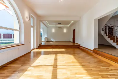 Casă București - poza 2