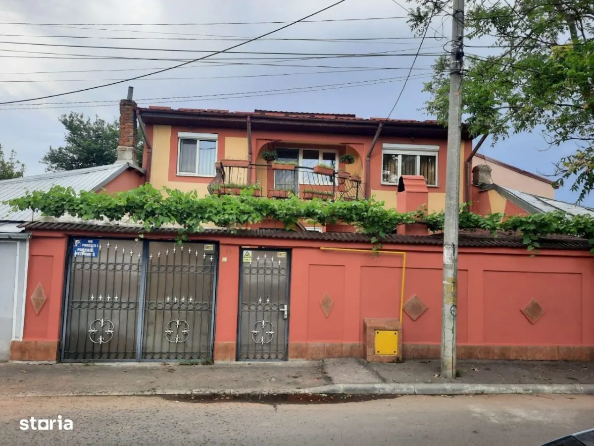 Casă București - poza 1