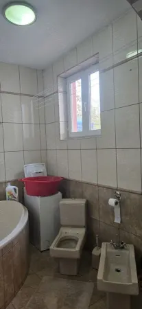 Casă București - poza 6