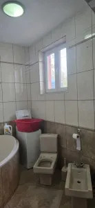 Casă București - poza 6