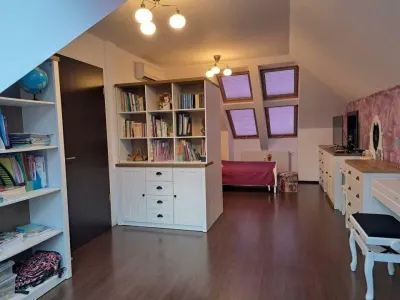 Apartament duplex cu sauna Marriott/ Uranus/ Catedrala Neamului/ Sabinelor - Bucuresti