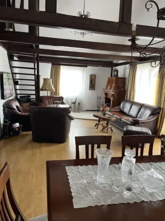 Casă 4 camere Albesti - poza 1