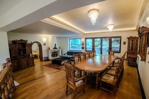 Casă 10 camere Iași - poza 9
