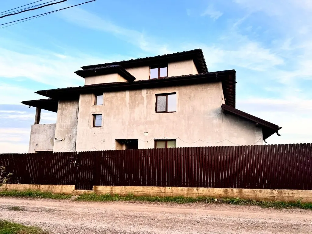 Casă 4 camere Breazu - poza 1