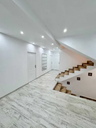 Casă 4 camere Breazu - poza 3