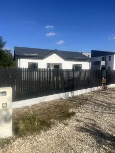 Casă domnesti 4 camere 2 băi - Bucuresti