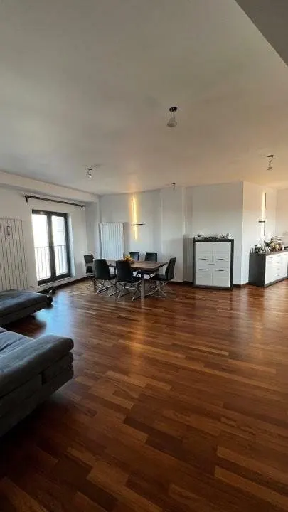 Apartament 4 camere București - poza 1