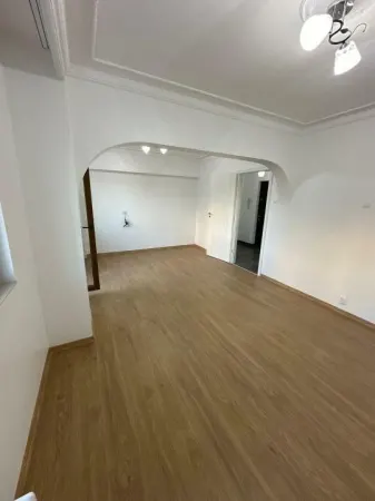 Apartament 4 camere București - poza 9