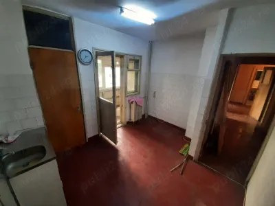 Apartament 4 camere București - poza 7