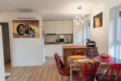 Apartament 4 camere București - poza 2
